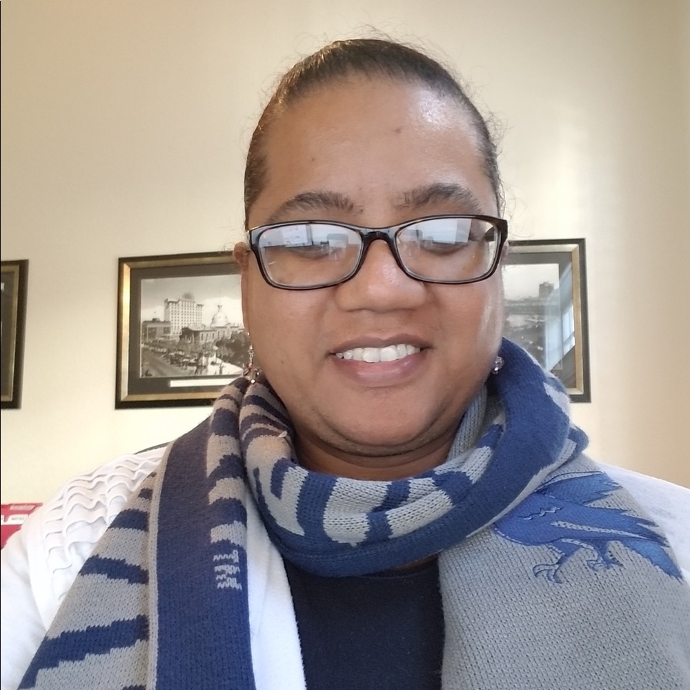 Meet your Posher, Jeanette